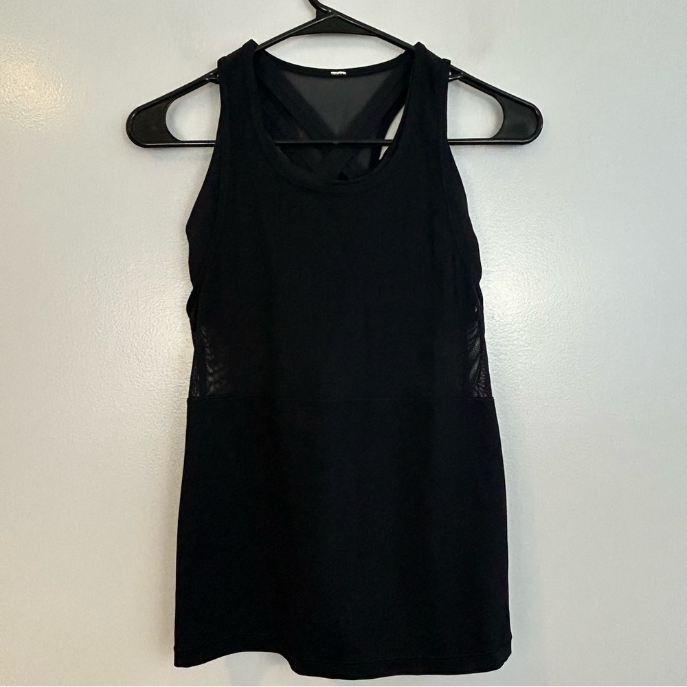 Lululemon Black Mesh Racerback Tank with Built in Bra Size 4